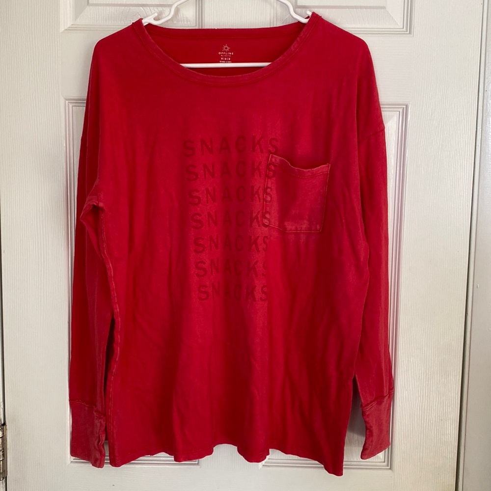 Long sleeve graphic tee